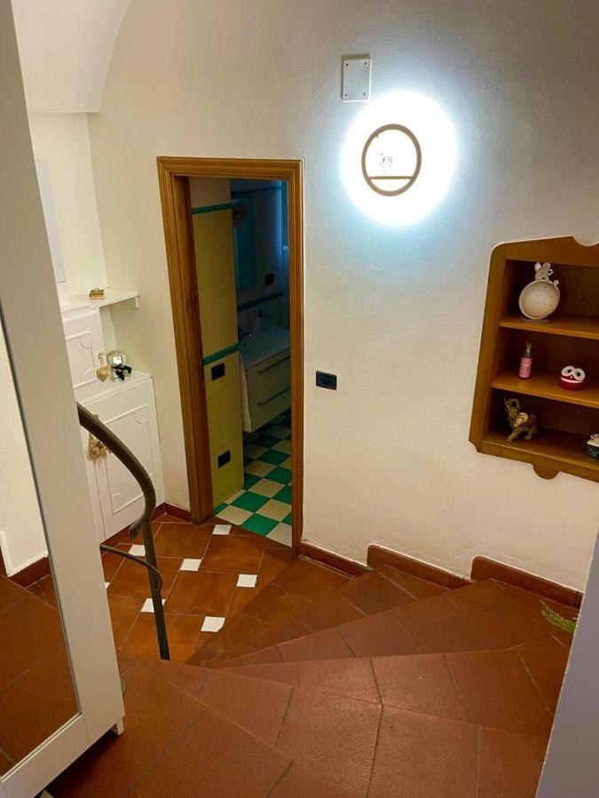 Holiday House Il Castello Di Anna Daire Vietri Dış mekan fotoğraf