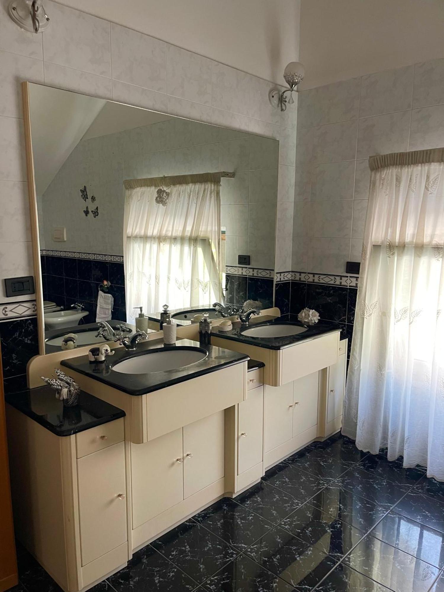 Holiday House Il Castello Di Anna Daire Vietri Dış mekan fotoğraf